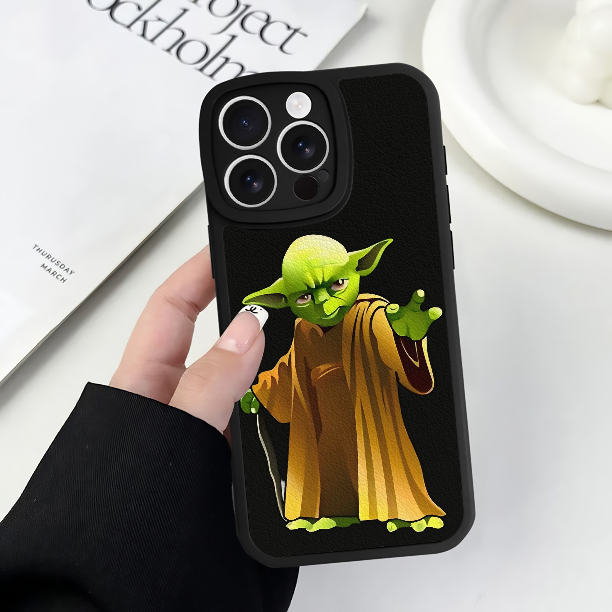 （画像用） スター・ウォーズ Star Wars 【iPhone 16シリーズ対応】シリコンスマホケース（レザー調） 材質：シリコン